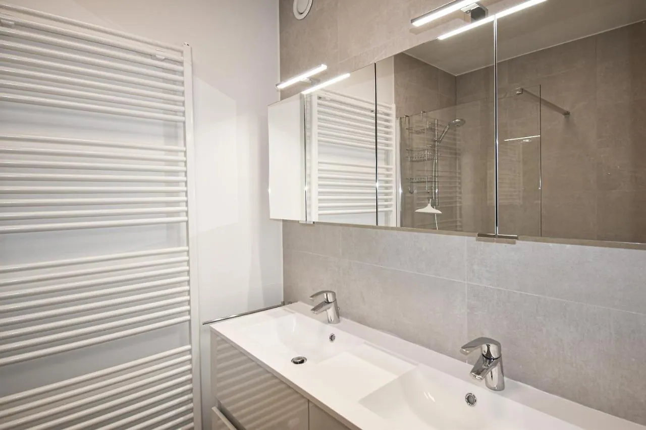 Crystal Residences - Luxurious Seaside Apartments Ostend